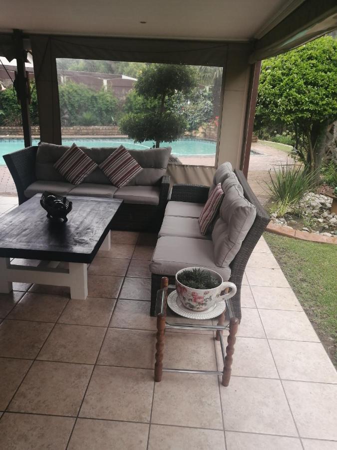 The Pheasant Apartment Boksburg Exterior foto
